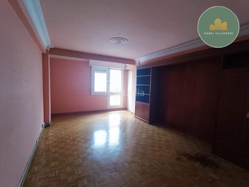 Foto 95d42cba-b636-4c6e-956c-a5ba7e967325. Piso rebajado! piso en venta a pocos metros de la plaza de pontevedra en Coruña (A)
