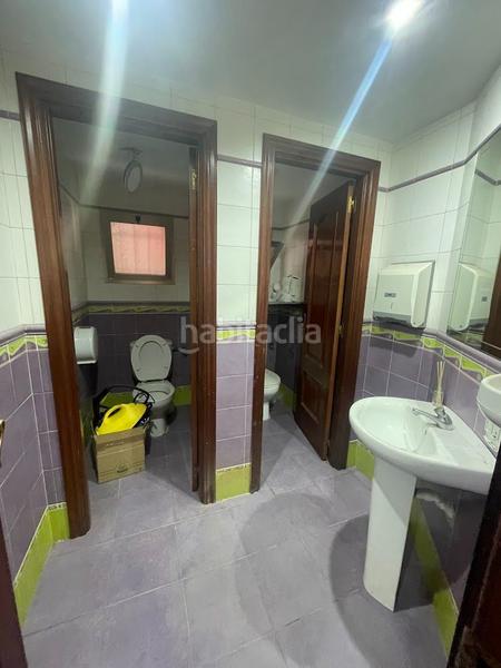 Foto 7e2e3806-921f-427d-91d7-ed0f4a69a31e. Locale commerciale in Someso - Matogrande Coruña (A)