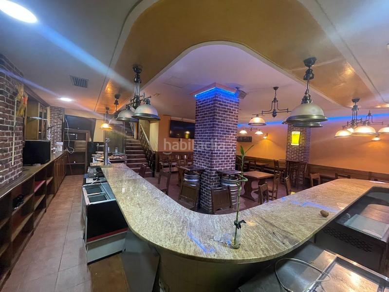 Foto 972b45d9-01f5-4094-ac59-87da168effaf. Locale commerciale in Someso - Matogrande Coruña (A)