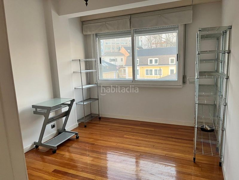 Foto 06a1c342-a508-40db-b413-f80e787b1dc9. Rent flat with heating in Sagrada Familia Coruña (A)