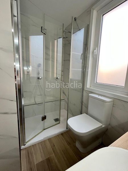 Foto 96f85c00-8cd7-4641-8ece-95e16e3f2433. Rent flat with heating in Sagrada Familia Coruña (A)