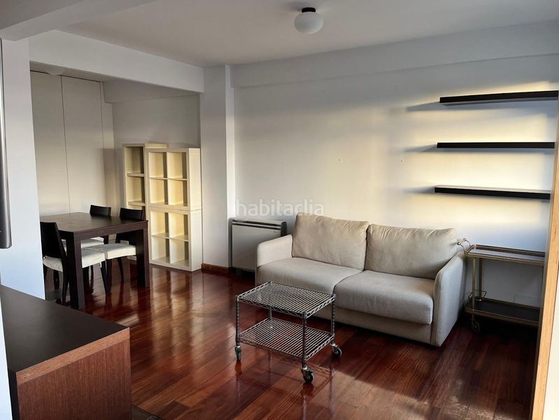 Foto a5eaebba-d7a8-454e-b895-6dbb831e2cbf. Rent flat with heating in Sagrada Familia Coruña (A)