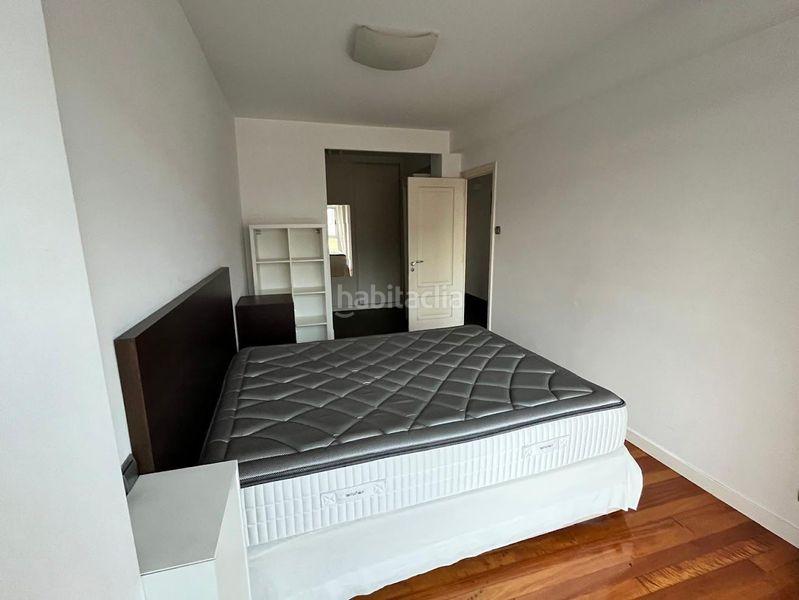 Foto b30cb814-c330-4f5b-9937-21f20f4d68f7. Rent flat with heating in Sagrada Familia Coruña (A)