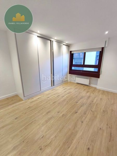 Foto 8a389b2d-8b85-4457-a597-ee484deee16a. Rent flat with heating in Cuatro Caminos - Plaza de la Cubela Coruña (A)