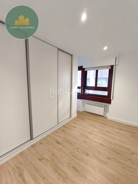 Foto d5535592-251b-4fa4-be4b-54702140ab8e. Rent flat with heating in Cuatro Caminos - Plaza de la Cubela Coruña (A)