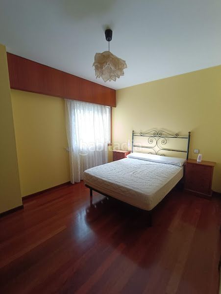 Foto 58ca7bb2-4ae5-40c8-887f-62e565b056f7. Rent flat with heating pool in Someso - Matogrande Coruña (A)