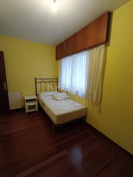 Foto 918e59c2-2b3c-411b-8930-e9fa309b9532. Rent flat with heating pool in Someso - Matogrande Coruña (A)