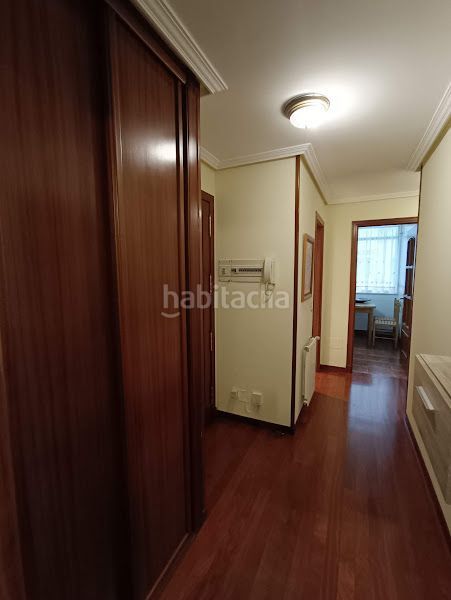 Foto e2fdae91-66d5-4464-844e-0bc15824376b. Rent flat with heating pool in Someso - Matogrande Coruña (A)