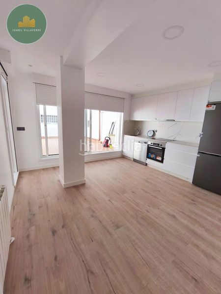 Foto a242f4e8-90dd-4155-8a16-c9b933b2f996. Rent flat with heating in Los Castros - Castrillón Coruña (A)