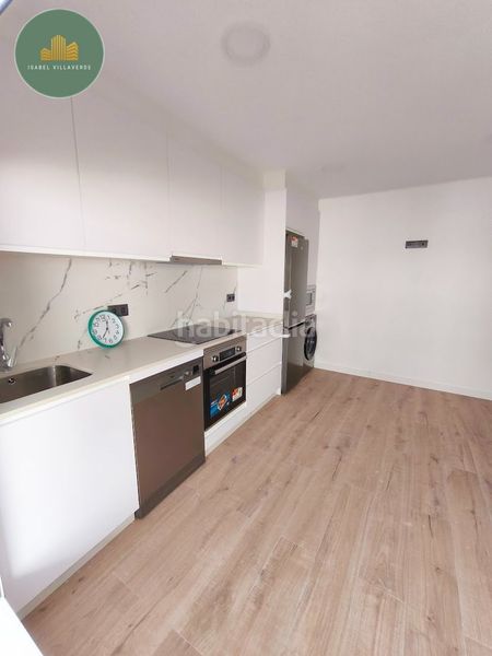 Foto ffc503e7-acdf-46ca-ba2c-a12b22f90958. Rent flat with heating in Los Castros - Castrillón Coruña (A)