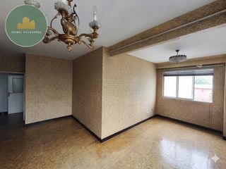 Flat  Pintor manuel colmeiro. Piso totalmente exterior en elviña