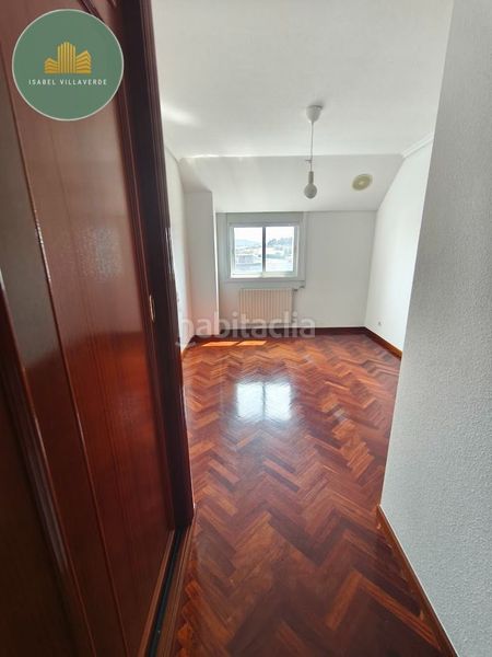 Foto e76c4069-1722-47e8-968e-35427e0a34b3. Location duplex avec chauffage dans Someso - Matogrande Coruña (A)