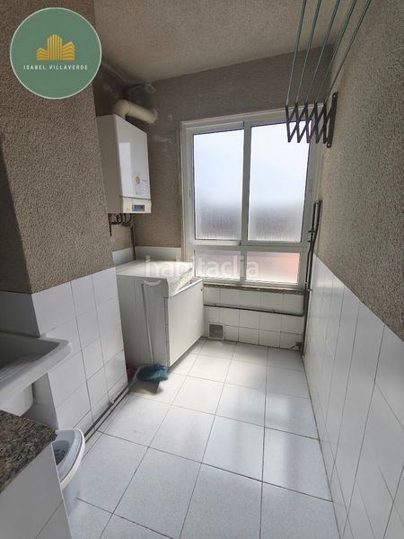 Foto f16f102f-0ac3-4935-9ada-80034c4c41e7. Rent duplex with heating in Someso - Matogrande Coruña (A)