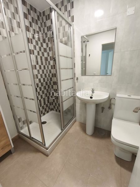 Foto 9f17a85c-967d-4b3b-990e-d78fc4b8de8d. Rent flat with heating in Someso - Matogrande Coruña (A)