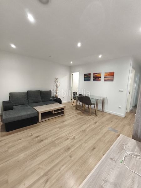 Foto adb16f54-1450-4180-97dd-7c874c118601. Rent flat with heating in Someso - Matogrande Coruña (A)