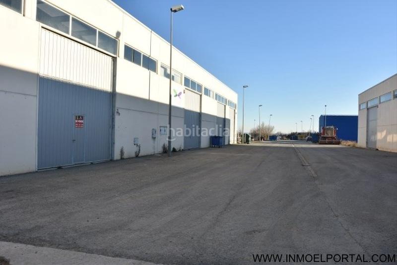 Foto d5dbc1f4-7d79-474f-a2d3-fc8d786bcdc1. Nave industrial  en Olite