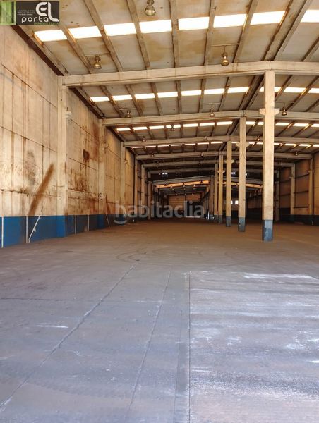 Foto f4b4bf2b-8145-4241-b4e5-370ef0266a3a. Location bâtiment à usage industriel dans Tafalla