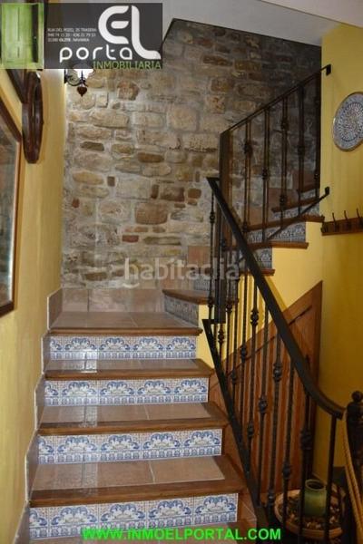 Foto 5e0ea87a-4e31-4ba0-9654-7efb93b6e928. Casale con riscaldamento in San Martín de Unx