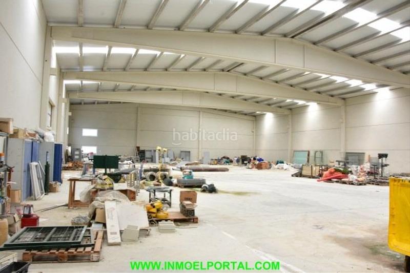 Foto 1d574bbf-3e36-4fdf-97e3-448f4e20832e. Nave industrial  en Murillo el Fruto