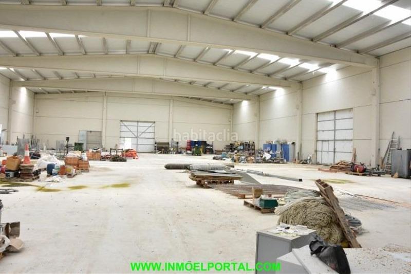 Foto 291d55fb-5435-4fb7-aac0-b1f2d68a08ec. Nave industrial  en Murillo el Fruto