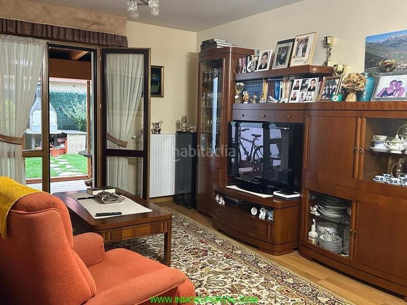 Foto 0325cdda-72ab-4d26-9bc9-92ebf3966fcf. Casa adosada adosado en Olite