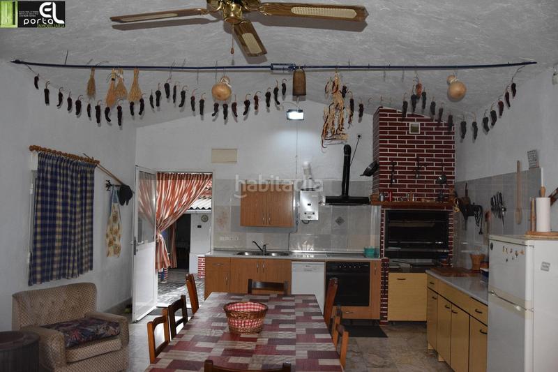 Foto b7e42a52-04a3-4102-aa15-cad4057f3c76. Casa a Murillo el Cuende