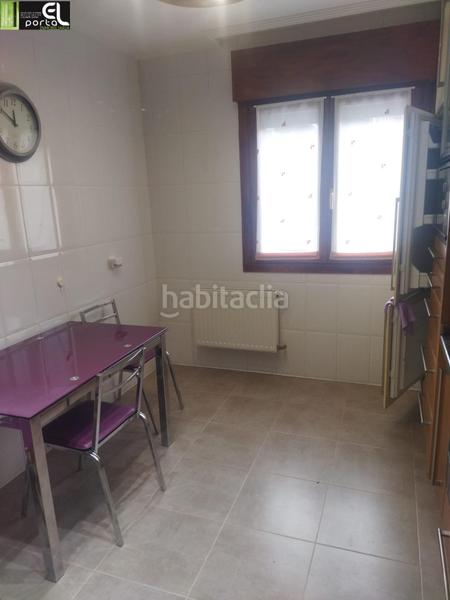 Foto c30a884f-1995-478b-ac1f-ef8a0c89e78e. Xalet amb calefacció aparcament piscina a San Martín de Unx