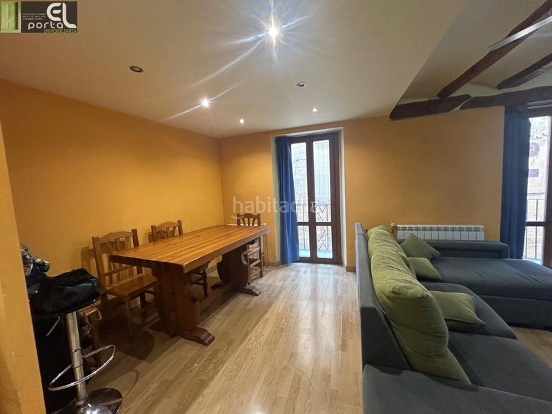 Foto 26520d48-24a5-466c-b896-af8ba22d8d47. Apartamento  primera planta casco historico en Olite