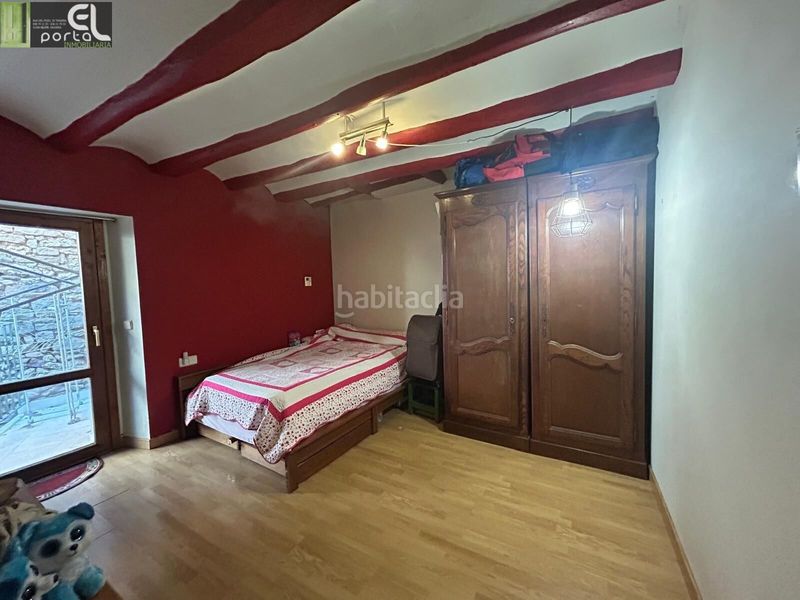 Foto 2f9042aa-5891-47bc-8f9d-7fc7ca72e4f6. Apartamento  primera planta casco historico en Olite