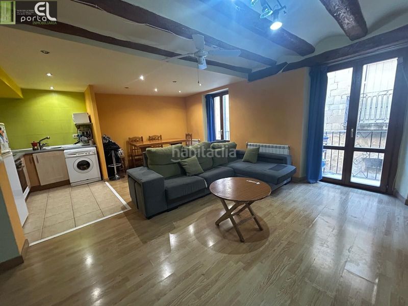 Foto b5f71632-58ad-418c-8bfb-53bba63e472b. Apartamento  primera planta casco historico en Olite