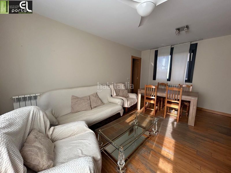 Foto a31ffd12-9f51-4001-8020-ead90e5475af. Location appartement dans Olite