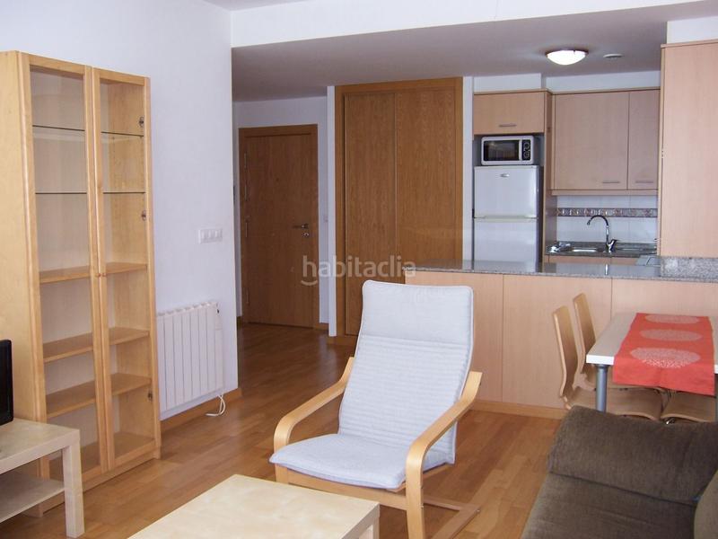 Foto 30daa230-b03e-440c-8243-f5915fc49247. Piso en avenida constitución 136 " ideal para vacaciones " en Cariño