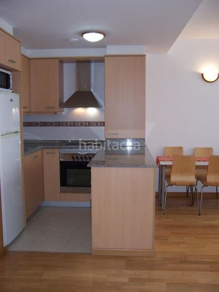 Foto 405fcdeb-34fa-443d-b614-f6b4f19171d3. Piso en avenida constitución 136 " ideal para vacaciones " en Cariño