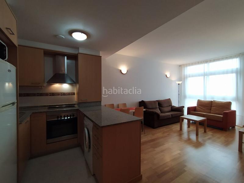 Foto de9ebbb5-43b4-41a1-9a16-4783c2e83d98. Piso en avenida constitución 136 " ideal para vacaciones " en Cariño