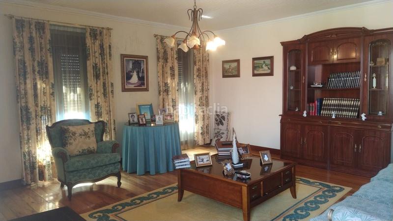 Foto b8ea87a4-03a8-42b8-941e-55066439f75f. Casa en avenida constitución 24 * * propiedad exclusiva * * 
* propiedad con un gran potencial de negocio (restauración, pequeño hotel urbano, comercio, alqui en Cariño