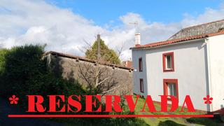 Maison à Lugar barral 30. * * ideal para vacaciones * *