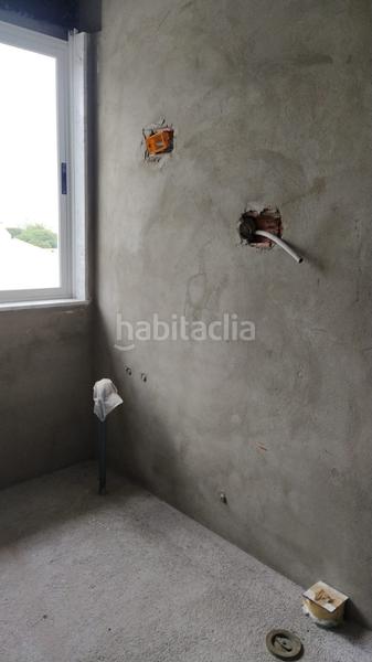 Foto 3eebfcfa-86c8-4afa-84f5-9d62917e0e90. Piso en avenida do sagrón 56 ** buen precio ** en Cariño