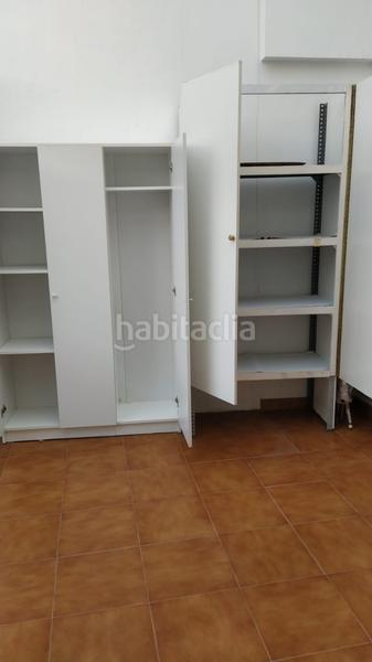 Foto a40e56e1-aaa3-4fbd-8535-ed0e59b37605. Casa en rúa manuel fraga iribarne 15 * * pleno centro neurálgico * * en Cariño