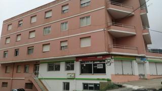 Local commercial à Lugar cerca 68. Local comercial