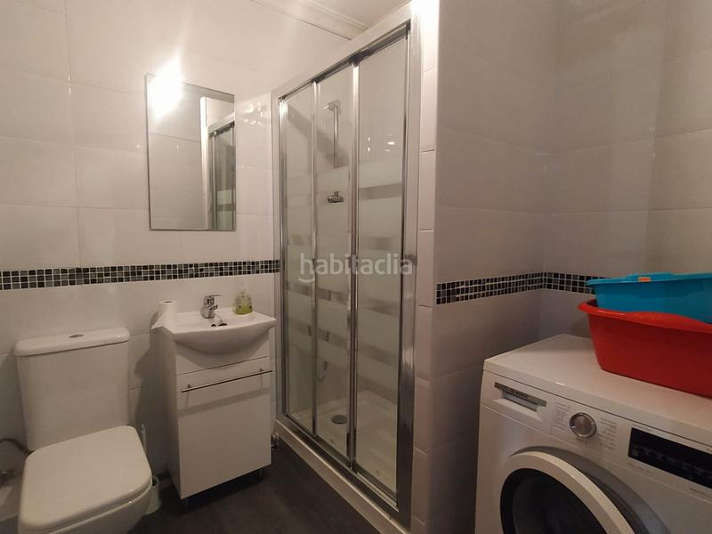 Foto 1ab8a126-5f7d-4cd9-9e44-f0378c252066. Pis a rúa manuel fraga iribarne b6 a Cariño