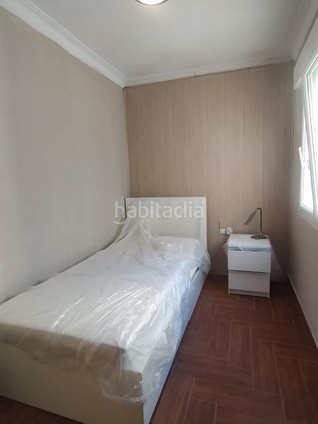 Foto 3cf13b68-f1c6-491a-b0f9-2e011948e55e. Pis a rúa manuel fraga iribarne b6 a Cariño