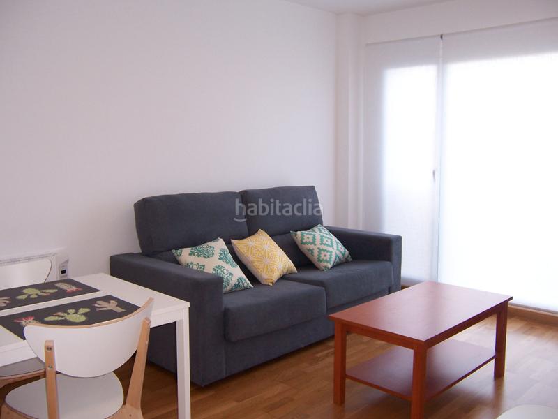 Foto 0c94be71-ea4e-4586-823e-deaca811b513. Lloguer apartament a rúa eduardo pondal 39 a Cariño