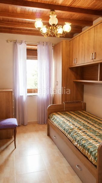 Foto caea05b7-bfb2-490a-b0a1-71a51ed1bf7c. Casa amb aparcament a Cariño