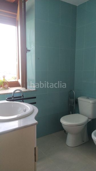 Foto dd98618c-e3ff-4ab3-8c64-4a4b3aa315e0. Casa amb aparcament a Cariño