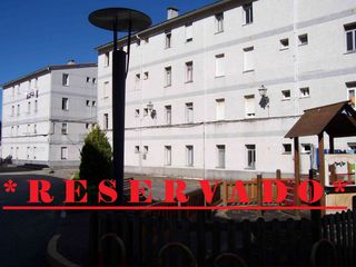 Apartament a Rúa cabo ortegal 25. ¡¡¡¡  oportunidad  !!!!