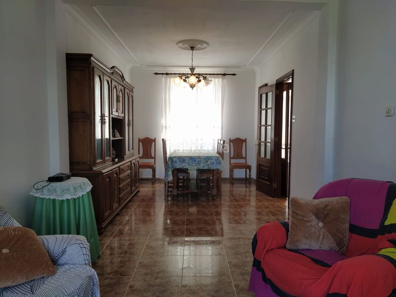 Foto de8f1587-7066-4599-bc66-3ba83816a5a8. Casa amb calefacció a Cariño