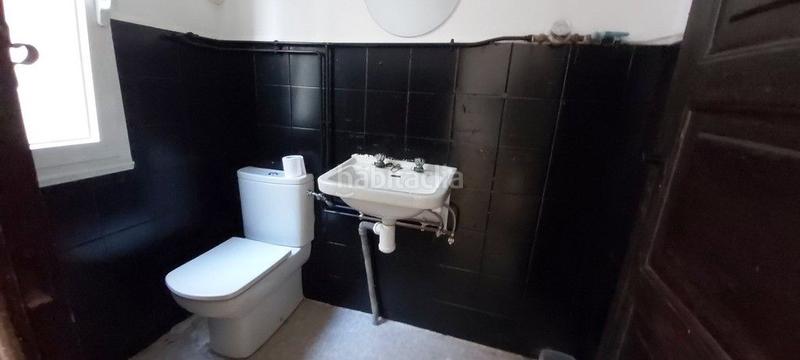 Foto cbf3ec28-0ab3-4221-8873-ea9a0ae977be. Alquiler local comercial bajo acondicionado en el centro en Lugo