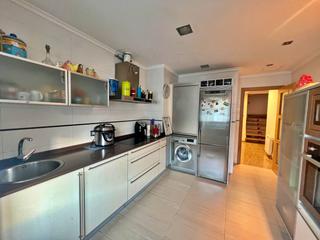 Zweistckige Wohnung  Ra andurias