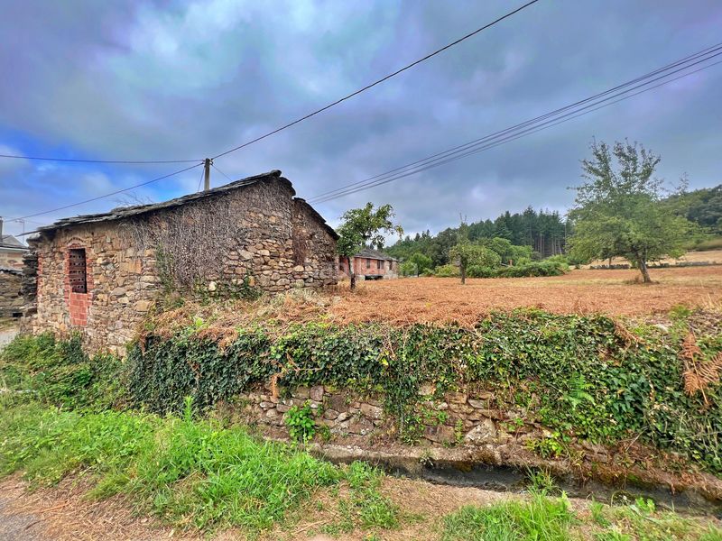 Foto db559e76-a542-46d3-9e73-2b3e83e859de. House in Pobra do Brollón (A)