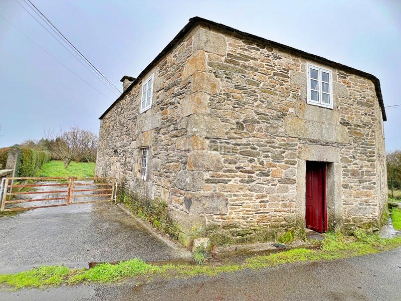 Foto 8aef73f7-c765-485e-ad28-4c57d456f341. Casa in Outeiro de Rei